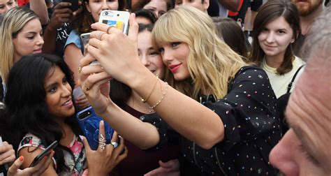 The Charmed Life of Taylor Swift: Success, Fame, and Fortune